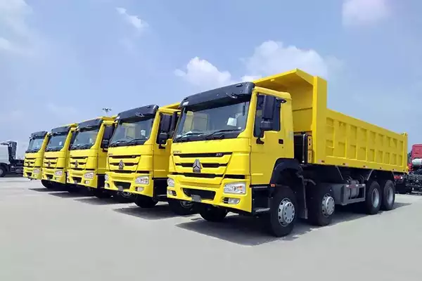 Sinotruk HOWO 8x4 Dump Truck 12 Wheel Tipper Truck