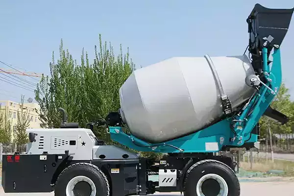 3.5m3 Self-loading Concrete Mixer Truck | New