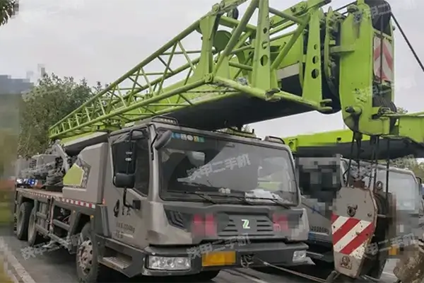 Zoomlion ZLJ5333JQZ25V crane