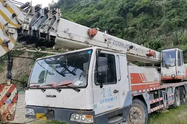 Zoomlion ZLJ5320JQZ25V crane