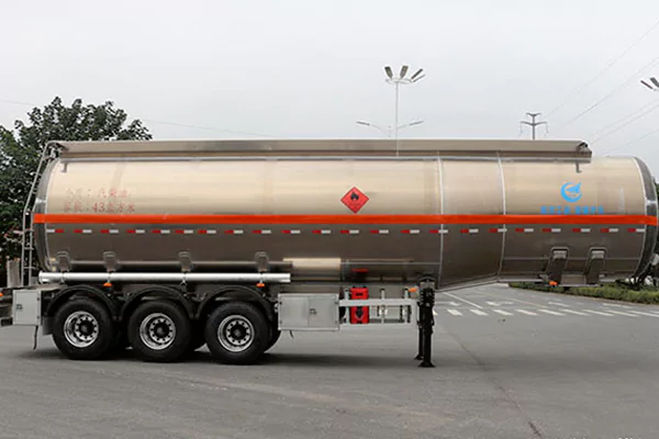 13.75m Series Tank Semi-trailer